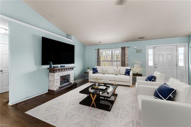 10095 Ivor RD, Ivor, VA 23866