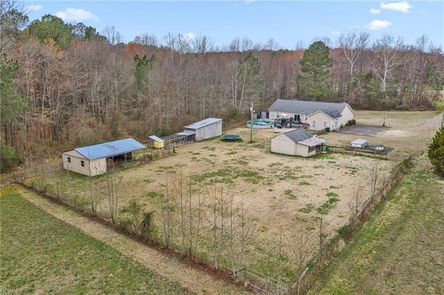 10095 Ivor RD, Ivor, VA 23866