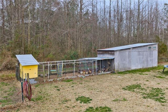 10095 Ivor RD, Ivor, VA 23866