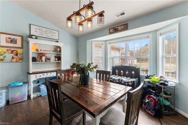 10095 Ivor RD, Ivor, VA 23866