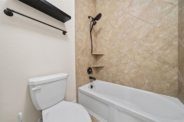 2811 Winterton Trail, Katy, TX 77494