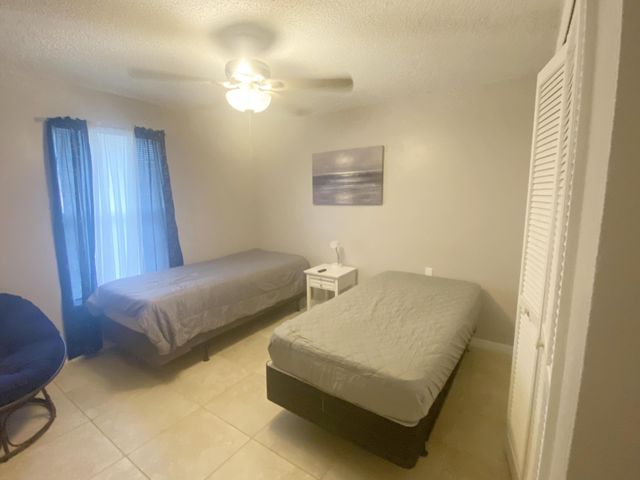 9225 101st Avenue, Vero Beach, FL 32967