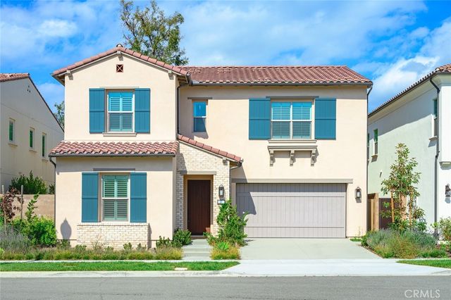 57 Suede, Irvine, CA 92602
