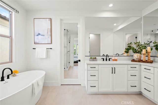 57 Suede, Irvine, CA 92602