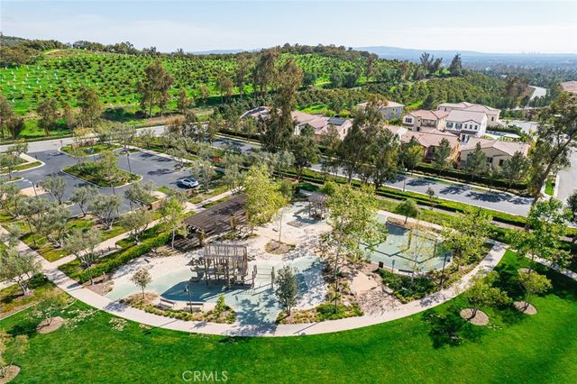 57 Suede, Irvine, CA 92602