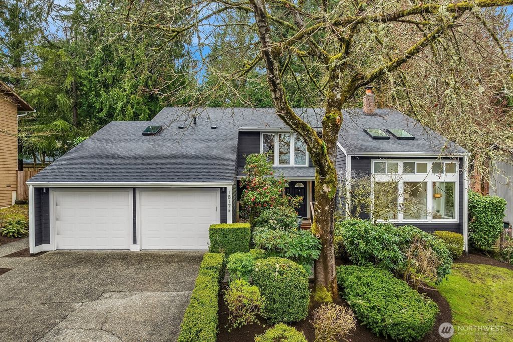 1817 220th Place NE, Sammamish, WA 98074