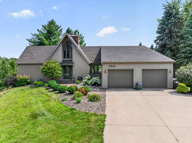 3640 Lakeview Court NE, Rochester, MN 55906
