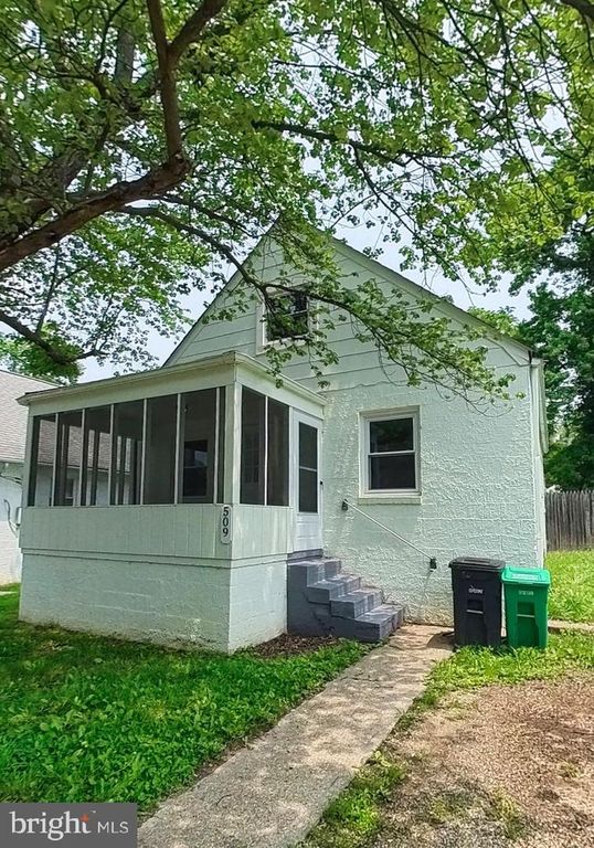 509 CEDARLEAF AVE, Capitol Heights, MD 20743