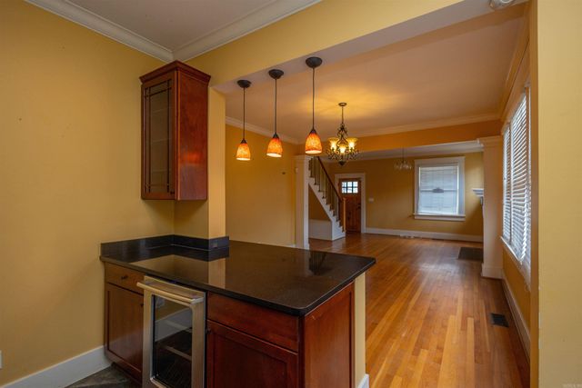 215 Johnson Street, Little Rock, AR 72205