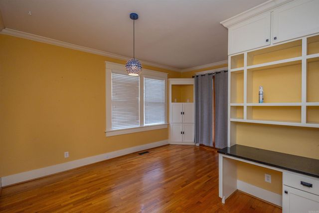 215 Johnson Street, Little Rock, AR 72205