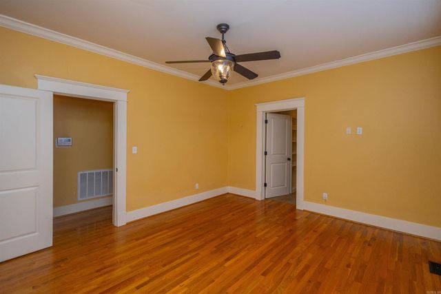 215 Johnson Street, Little Rock, AR 72205