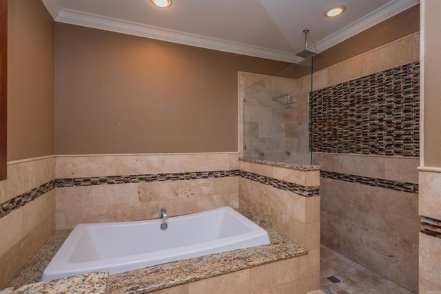 215 Johnson Street, Little Rock, AR 72205