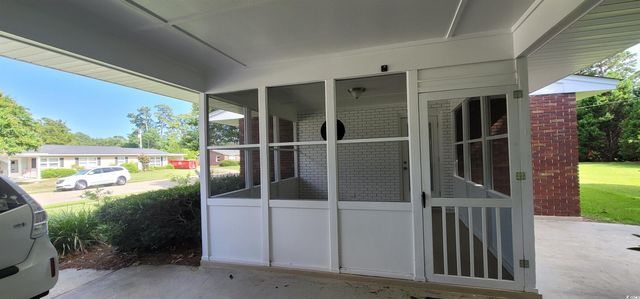 609 Hibiscus Ave., Myrtle Beach, SC 29577