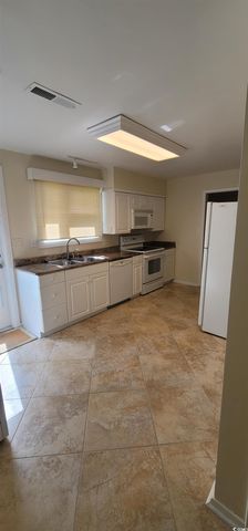 609 Hibiscus Ave., Myrtle Beach, SC 29577