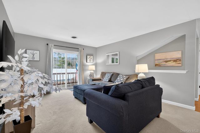 1408 Rosewood Court, Highland Mills, NY 10930