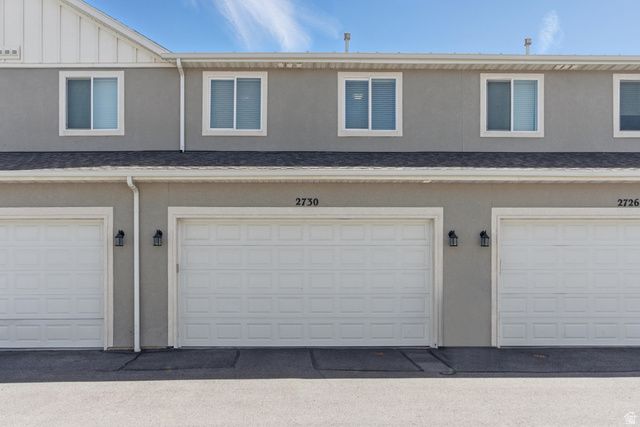 2730 E IRON BARK ALY, Eagle Mountain, UT 84005