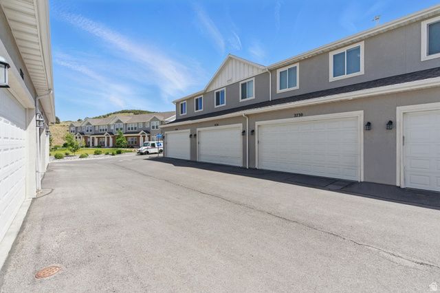 2730 E IRON BARK ALY, Eagle Mountain, UT 84005
