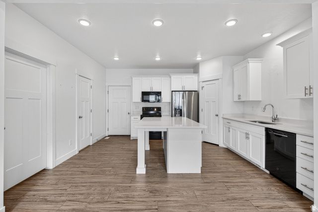 2730 E IRON BARK ALY, Eagle Mountain, UT 84005