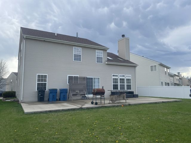 20414 GLEN VISTA Lane, Crest Hill, IL 60403