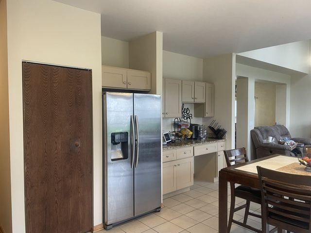 20414 GLEN VISTA Lane, Crest Hill, IL 60403