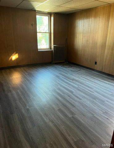 4537 Clarence Avenue, St Louis, MO 63115