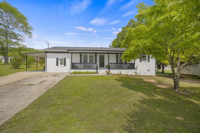 215 Camellia Circle, Gaffney, SC 29341