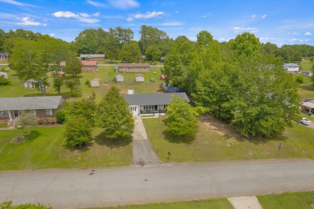 215 Camellia Circle, Gaffney, SC 29341