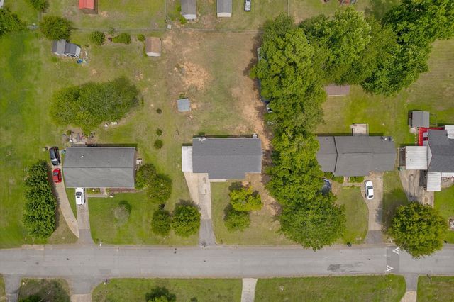 215 Camellia Circle, Gaffney, SC 29341