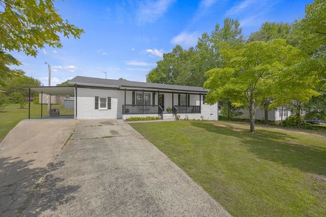 215 Camellia Circle, Gaffney, SC 29341
