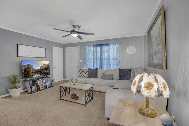 215 Camellia Circle, Gaffney, SC 29341