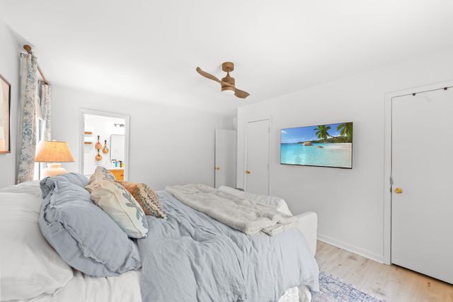 1015 Poplar Dr. S, Surfside Beach, SC 29575