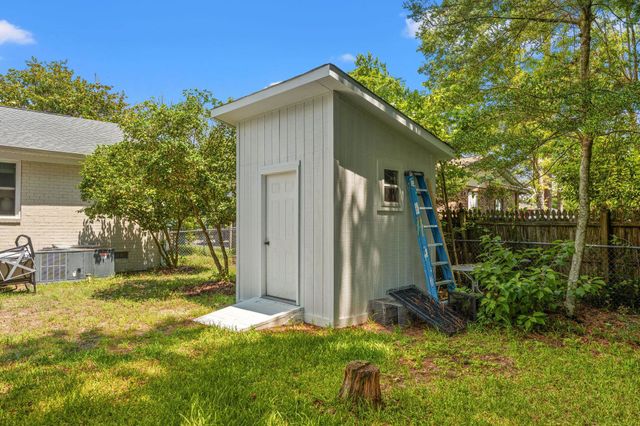 1015 Poplar Dr. S, Surfside Beach, SC 29575