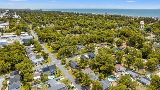 1015 Poplar Dr. S, Surfside Beach, SC 29575
