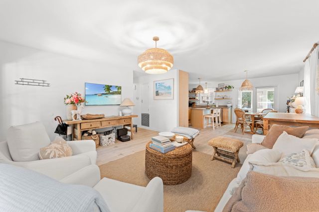 1015 Poplar Dr. S, Surfside Beach, SC 29575
