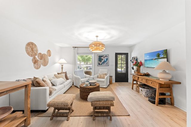 1015 Poplar Dr. S, Surfside Beach, SC 29575
