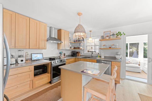 1015 Poplar Dr. S, Surfside Beach, SC 29575