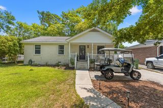 1015 Poplar Dr. S, Surfside Beach, SC 29575