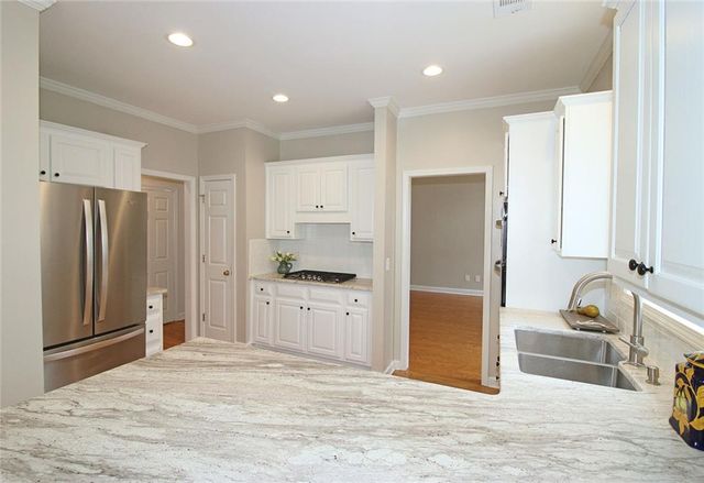 4507 Weldon SE Drive, Smyrna, GA 30080