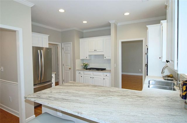 4507 Weldon SE Drive, Smyrna, GA 30080