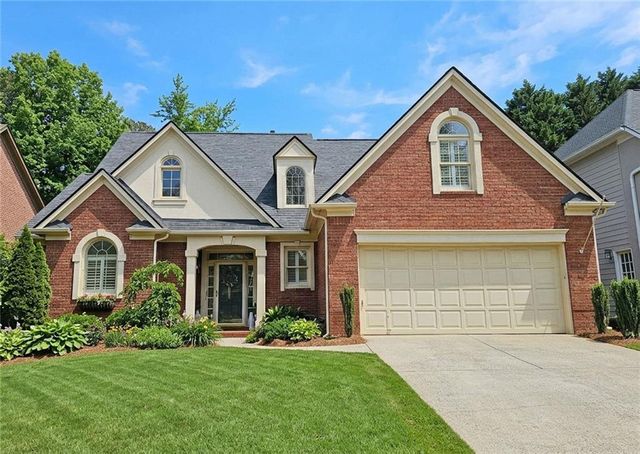 4507 Weldon SE Drive, Smyrna, GA 30080