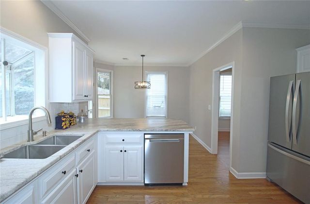 4507 Weldon SE Drive, Smyrna, GA 30080