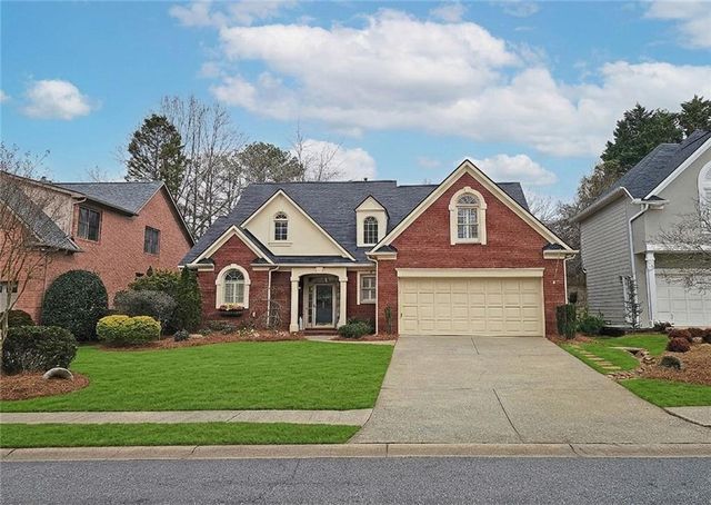 4507 Weldon SE Drive, Smyrna, GA 30080