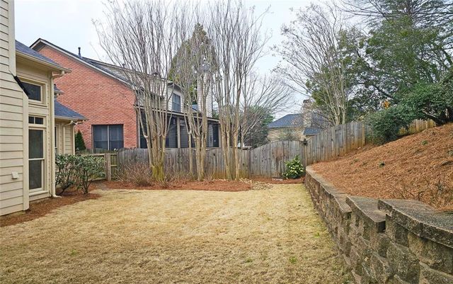 4507 Weldon SE Drive, Smyrna, GA 30080