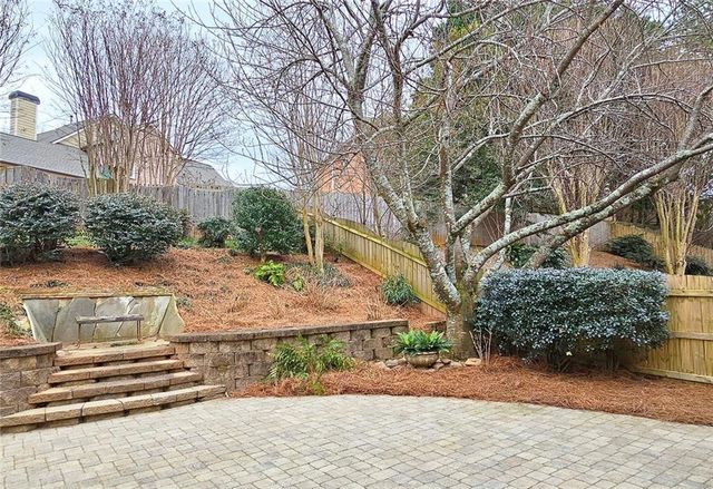 4507 Weldon SE Drive, Smyrna, GA 30080