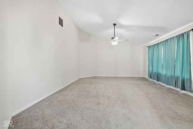 2410 McGregor Drive, Avon, IN 46123