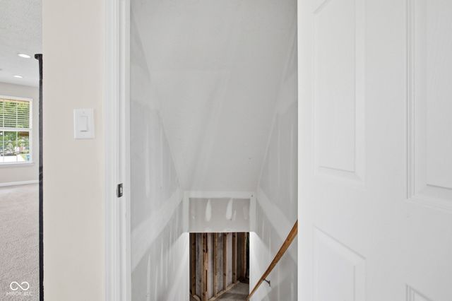 2410 McGregor Drive, Avon, IN 46123
