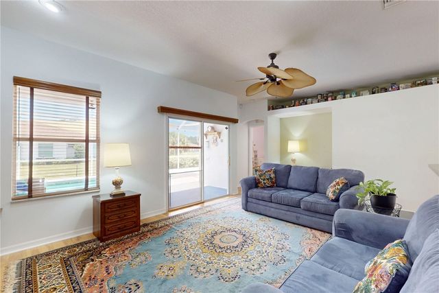 8285 105th Avenue, Vero Beach, FL 32967