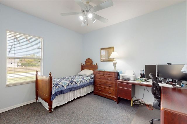 8285 105th Avenue, Vero Beach, FL 32967