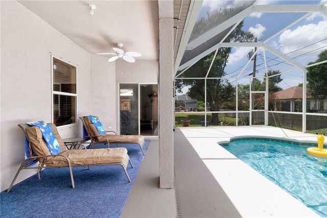 8285 105th Avenue, Vero Beach, FL 32967