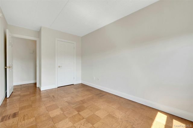 2 Park Avenue 4H, Eastchester, NY 10709